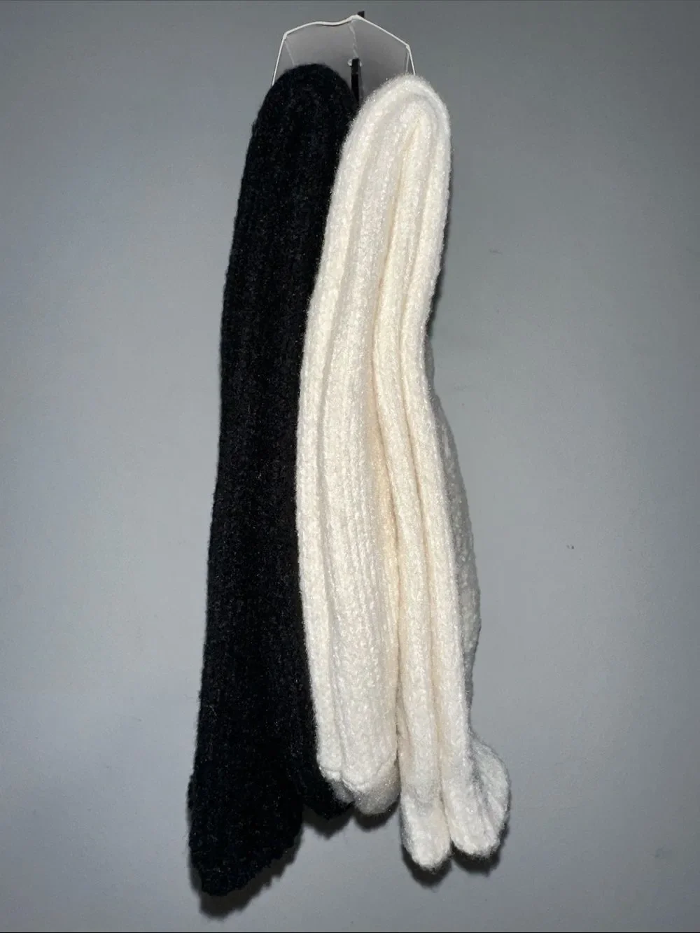 sugar Ladies Black Ivory Knit Super Soft Cabin Socks 2 pairs